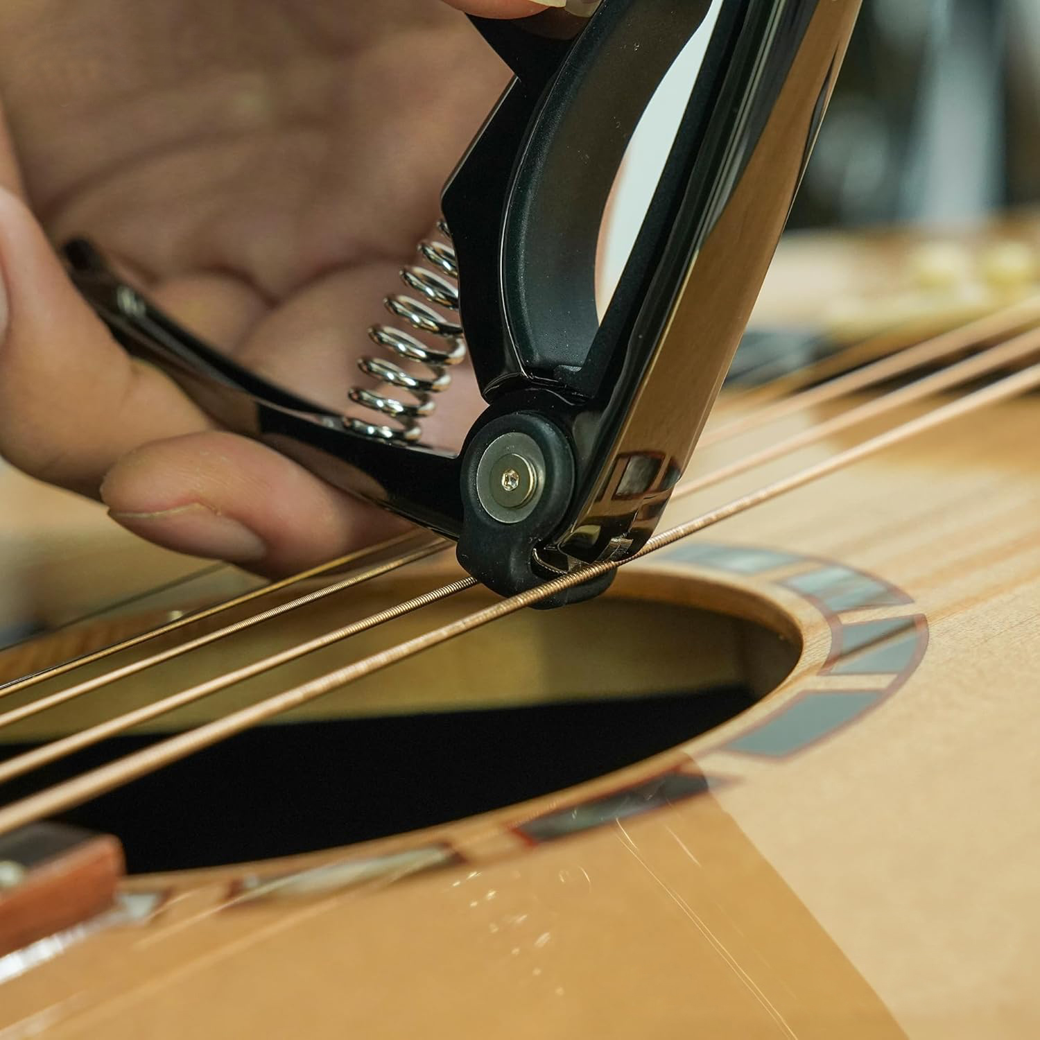 Каподастр 4-в-1 для 6-струнных – обзор и цена Acoustic Guitar Dreadnought