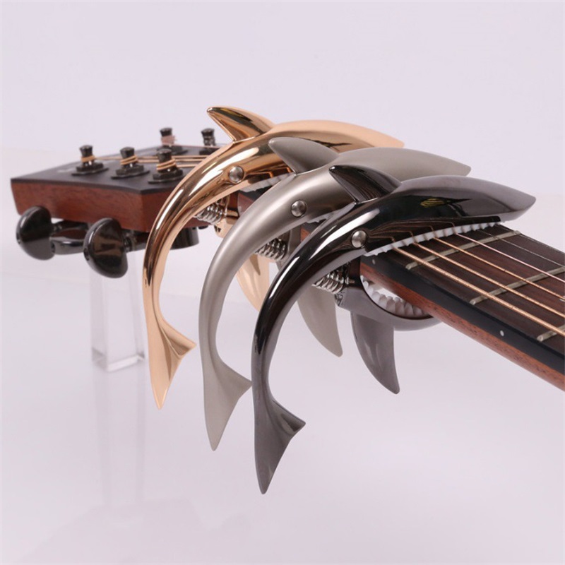 Металлический капо для гитары  – обзор и цена Acoustic Guitar Dreadnought
